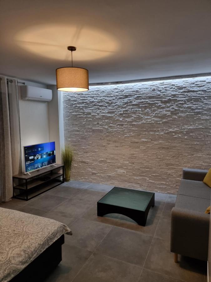 Apartments Vranes Tivat Ngoại thất bức ảnh