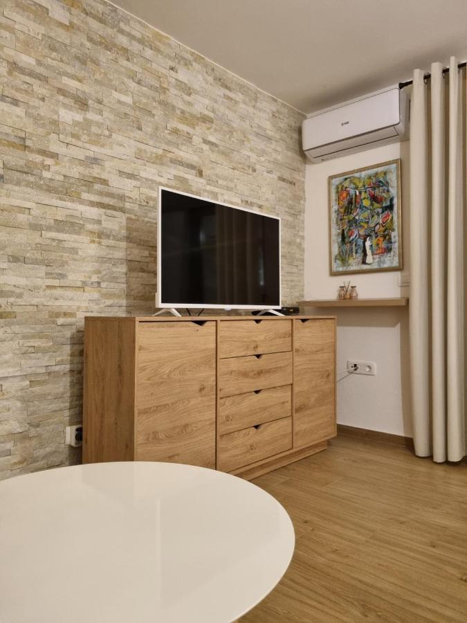 Apartments Vranes Tivat Ngoại thất bức ảnh