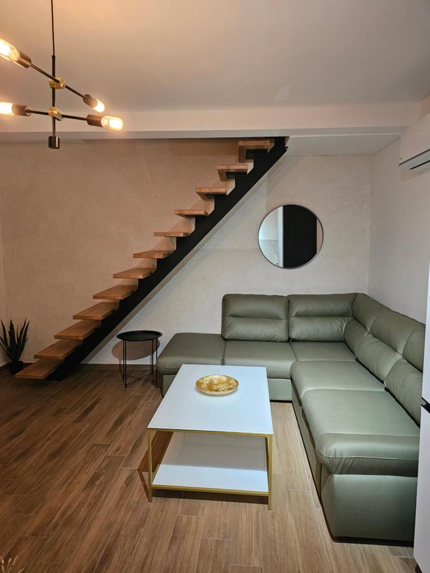 Apartments Vranes Tivat Ngoại thất bức ảnh
