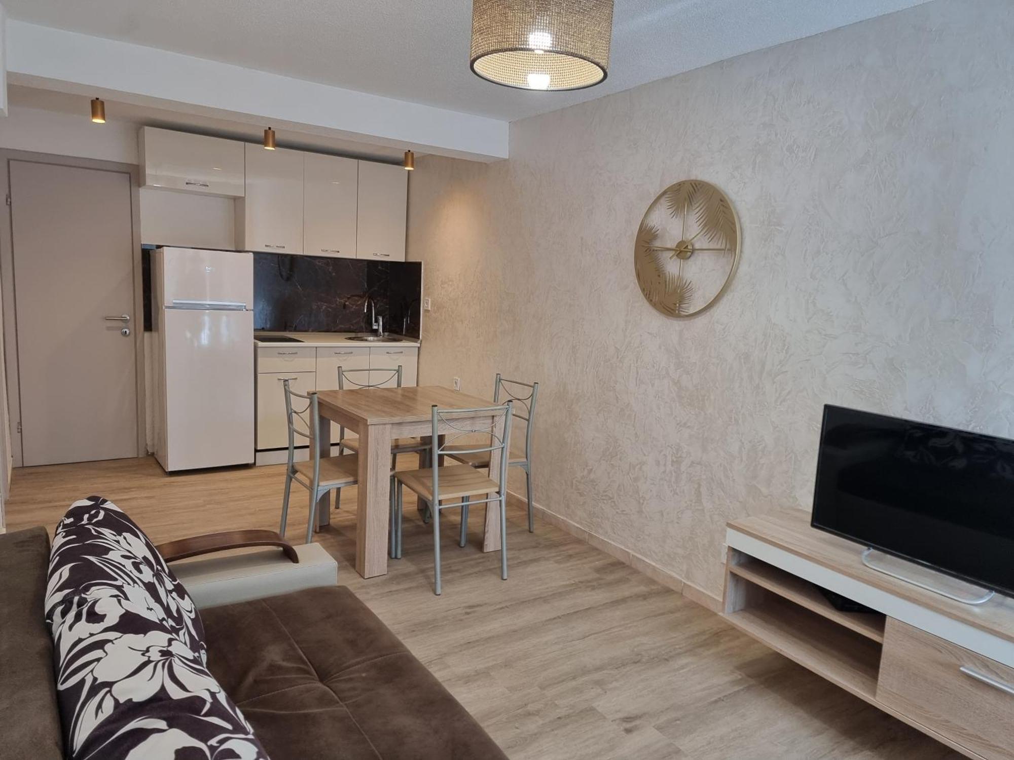 Apartments Vranes Tivat Ngoại thất bức ảnh